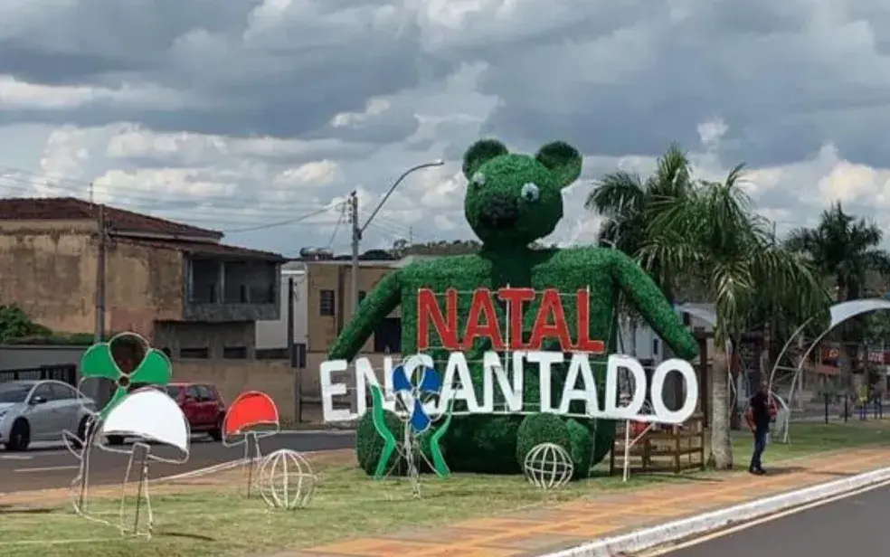 Urso Natal Encantado Batatais